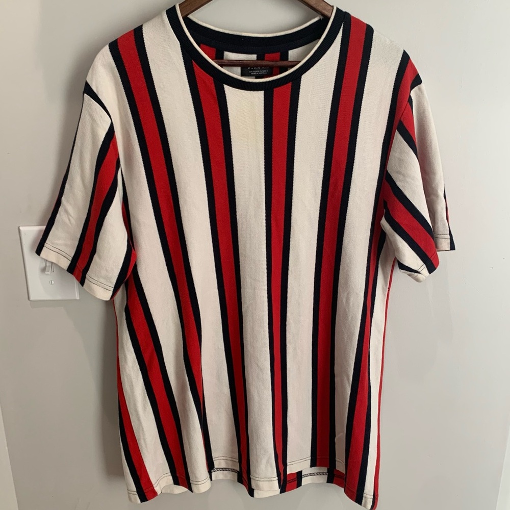 Zara Man - Men’s collarless striped red & white polo shirt, Size XL